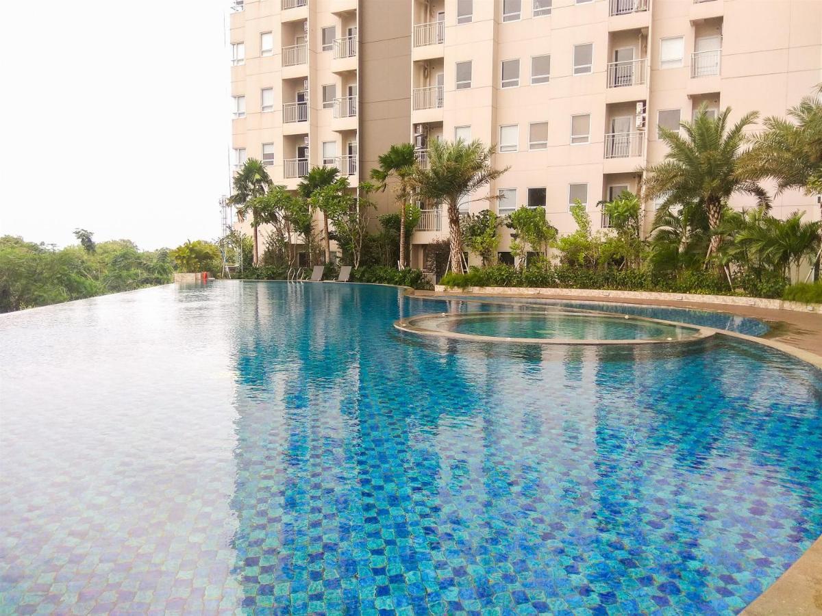 Cozy And Spacious At Mustika Golf By Travelio